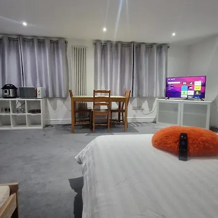 Ferienwohnung Snoozeden Westmead, Windsor Exterior foto
